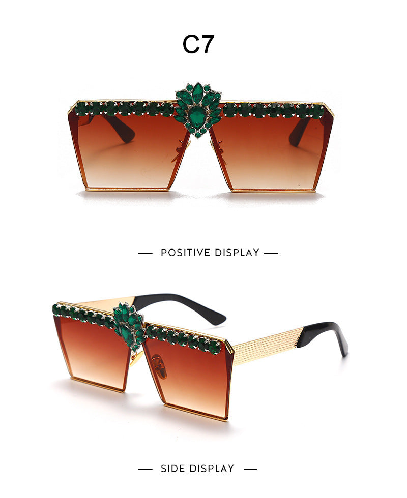 Chic Square Sunglasses for Women - Stylish Fashion Eyewear